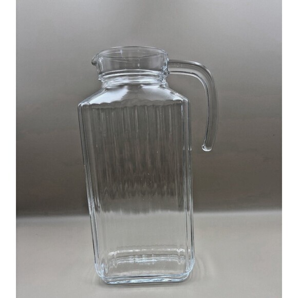 Vtg Arc France Vertical Ribbed Glass Refrigerator Jar Jug Bright Green Lid - Picture 4 of 11